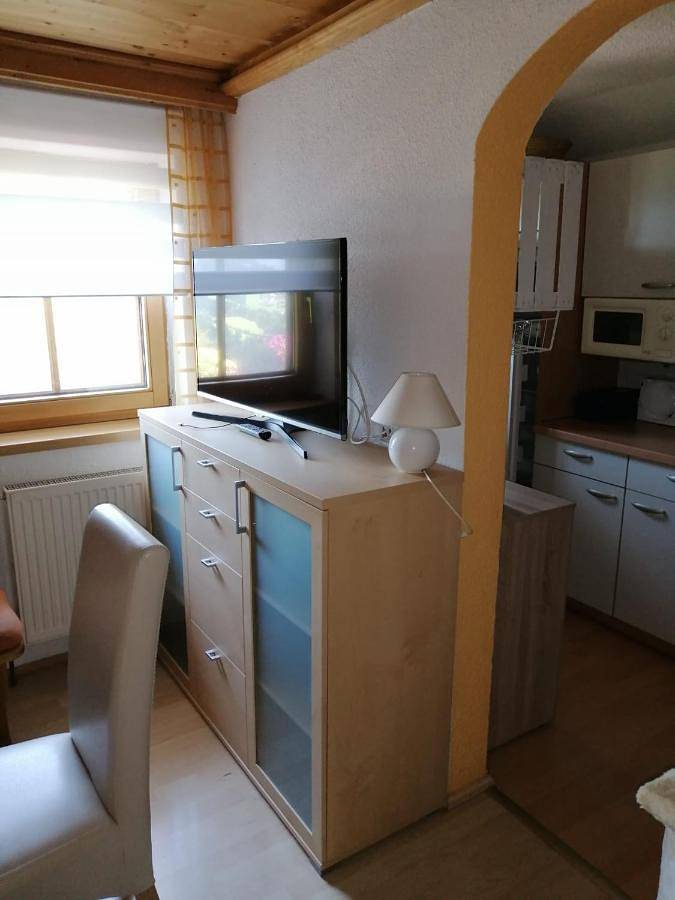 Ganze Wohnung, Two-Bedroom Apartment in Tuxer Alpen, Ried im Zillertal