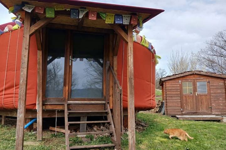 Chambre d’hôte pour 4 personnes, avec jardin en Haute-Loire