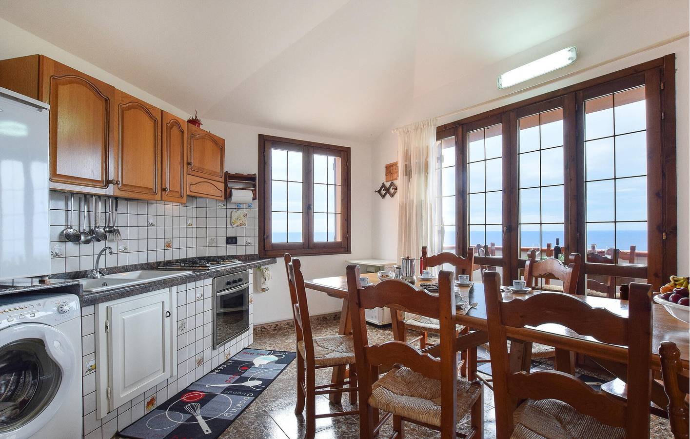 Ganze Ferienwohnung, Sunny Beach Apartment mit Terrasse und Parkplatz in Arbus (Gemeinde), Campidano di Terralba