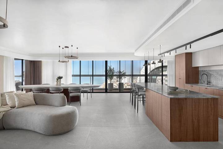 Hotel for 17 people, with view and terrace - 1