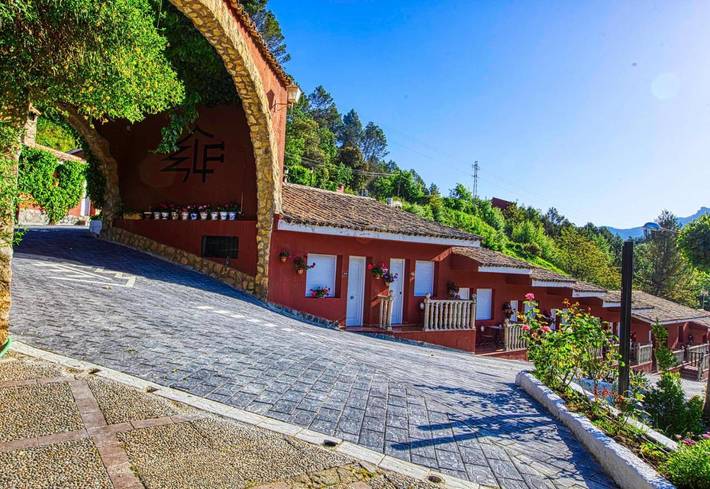 Casa rural con piscina para 2 personas, con piscina además de jardín y vistas, Se admiten mascotas en Sierra de Cazorla - 3