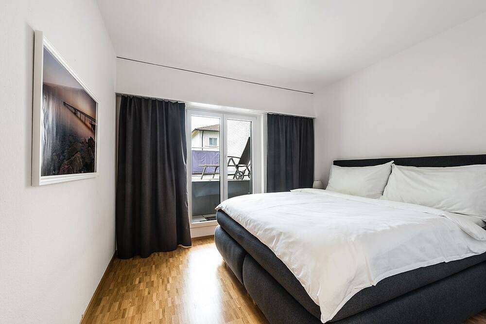 Ganze Wohnung, Wunderschönes 2 Zimmer Apartment an top zentraler Lage in Kreuzlingen, Bodensee (Schweiz)