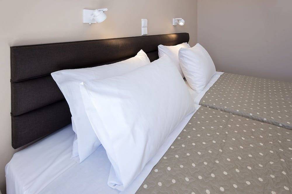 Close to the beach, spacious one-bedroom apartment with sea views., foto 3
