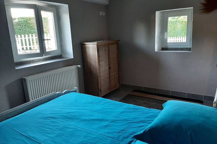 Gîte pour 2 personnes, avec piscine et terrasse à Banne - 2