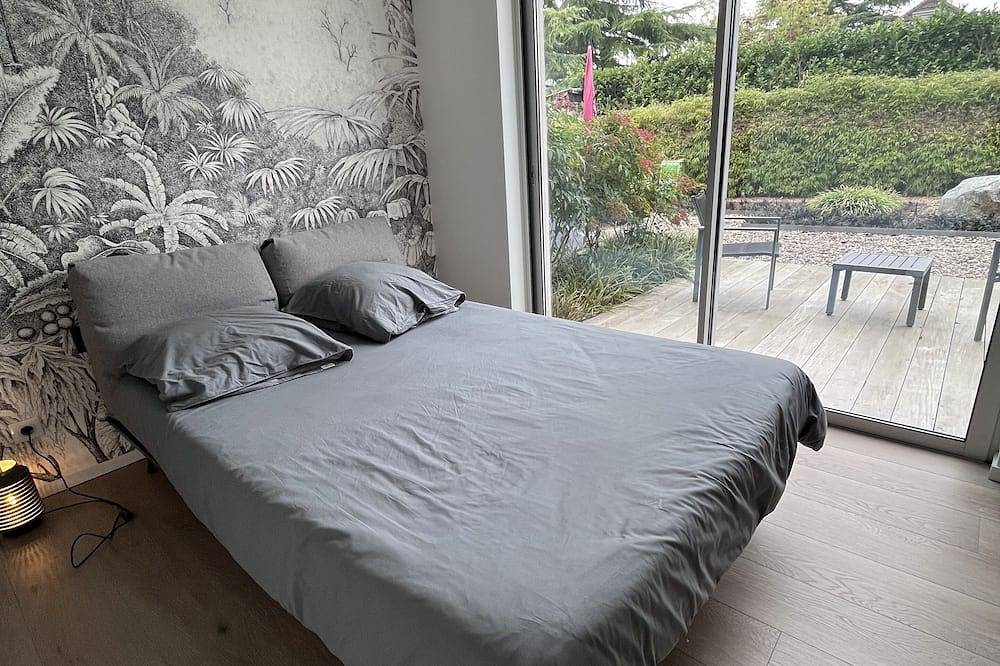 Villa \"korlea\" Avec Piscine Centre Aix Les Bains Ideal Pour Vacances En Famille in Aix-les-Bains, Chambéry region