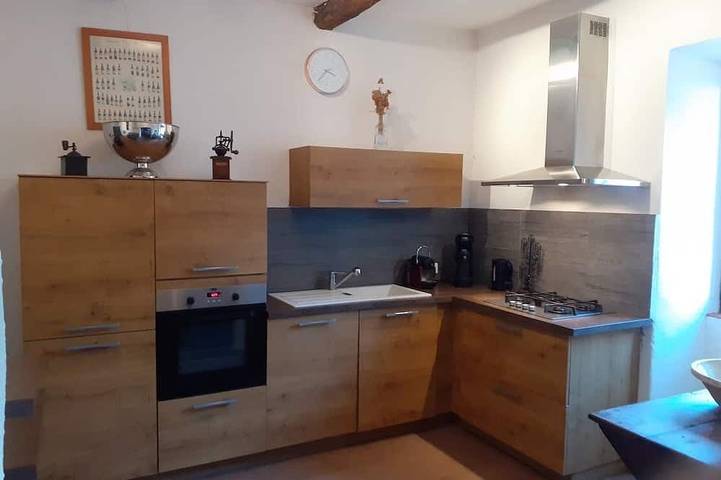 Location de vacances pour 6 personnes, avec jardin à Rogliano - 4