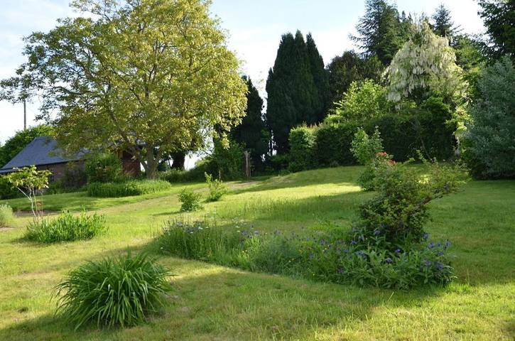 Location de vacances pour 6 personnes, avec jardin et vue à Bonneville-la-Louvet - 3