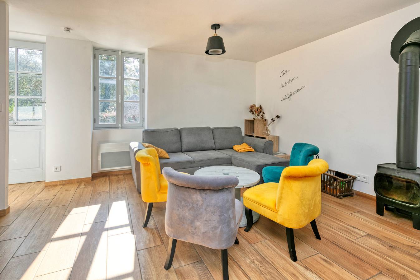 Gîte Chaumière De La Butte, Jardin Privé et Wi-Fi in Marais de la Grande Brière, Saint-Joachim