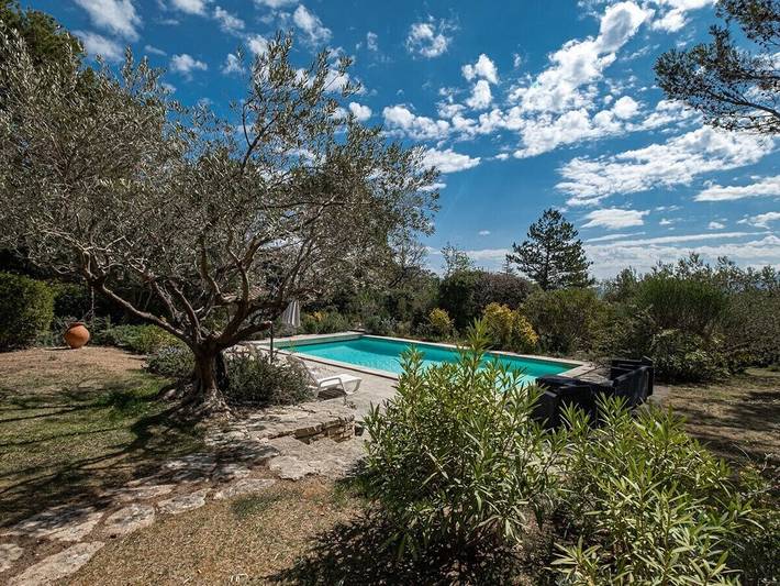 Ferienhaus in Murs mit Schwimmbecken in Murs, Regionaler Naturpark Luberon