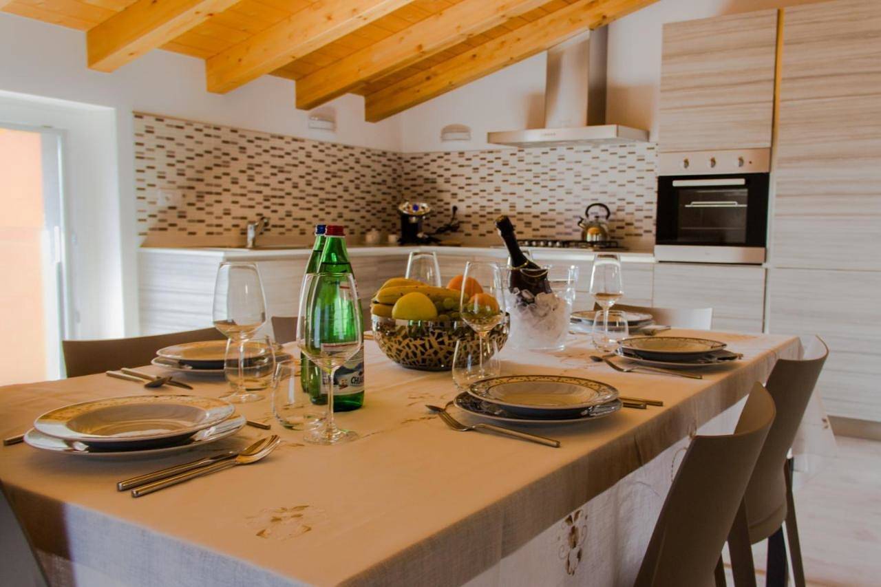 Villa Perla del Lago in Gemeinde Vercana, Comer See