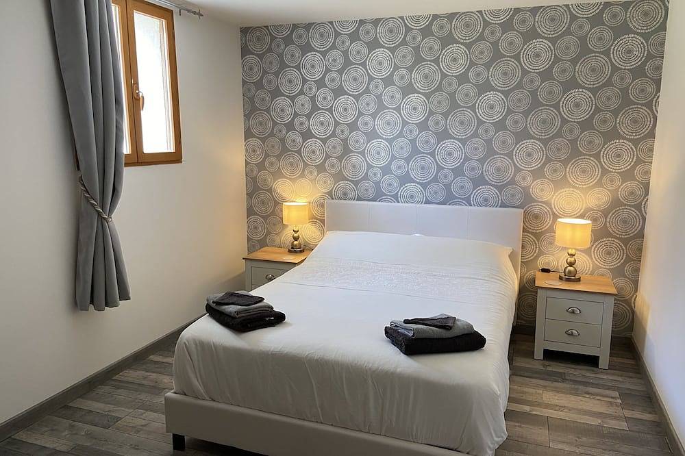 3* Gite In Loire.  Tranquil setting in the beautiful countryside in Cléré-sur-Layon, Vallée de la Loire