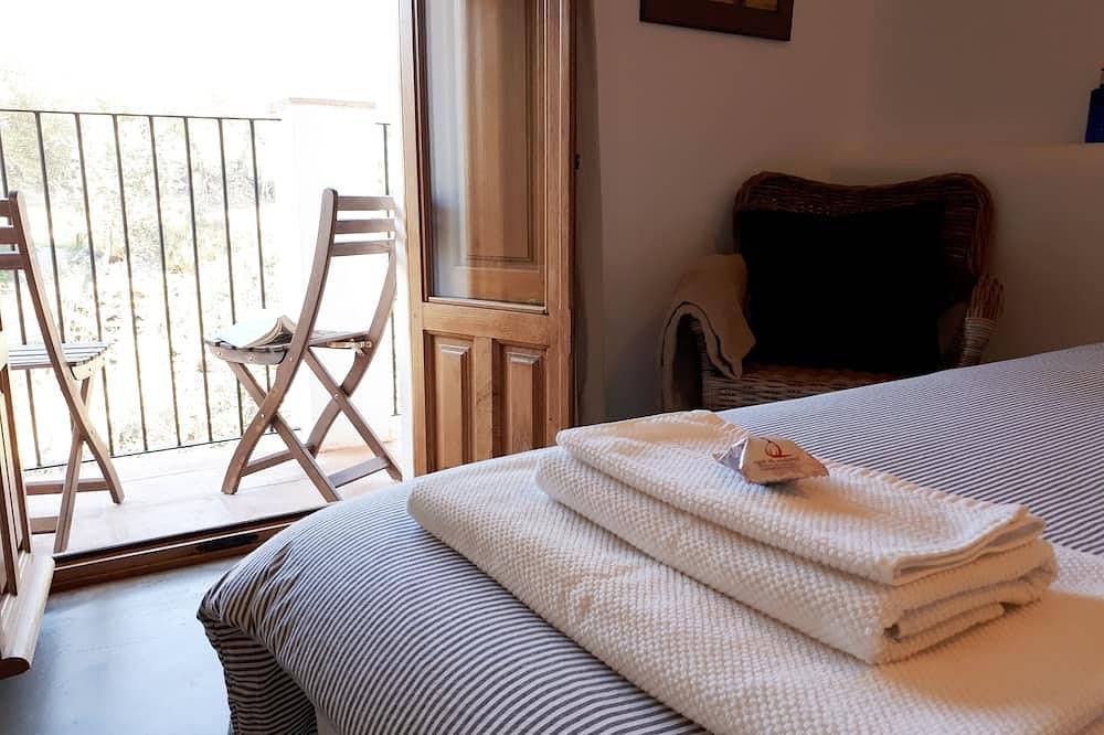 Casa rural de 5 estrellas con piscina in Almoharín, Provincia de Cáceres