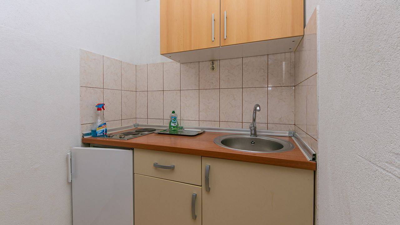 Ganzes Studio, Studio für 2 Personen (15 m²) in Gradac in Gradac, Makarska Riviera
