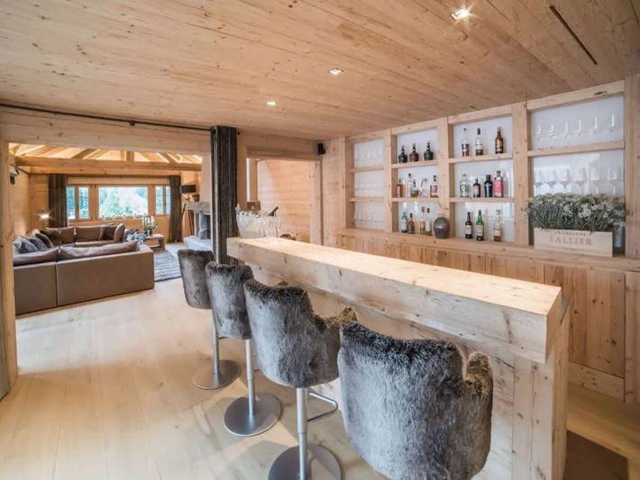 Superior-Chalet mit Aussicht in Rougemont, Pays-d'Enhaut Region