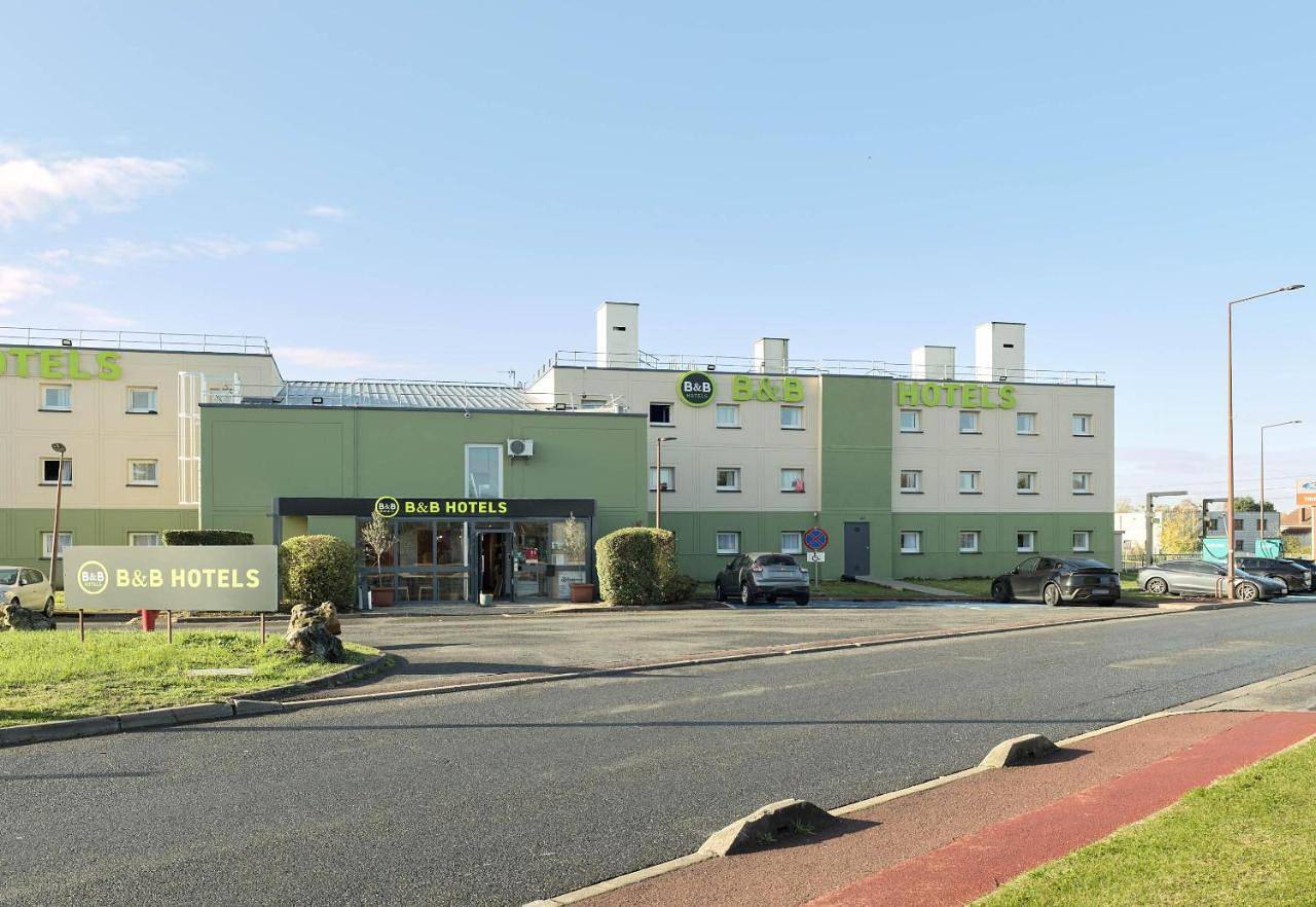 B&B Hotel Cergy Pierrelaye 3 étoiles in Pierrelaye, Val-d'Oise
