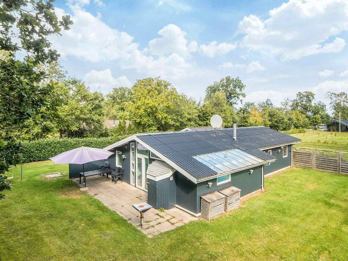 Ferienhaus für 8 Personen, mit Terrasse und Pool sowie Sauna in St. Sjørup