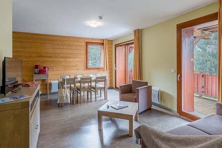 Appartement entier, Centre-ville! Studio pour 4 + proche des remontées in Vaujany, Parc national des Écrins