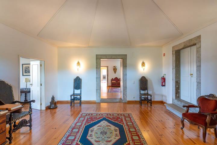 Casa rural para 13 personas, con balcón y jardín en Distrito de Vila Real - 2