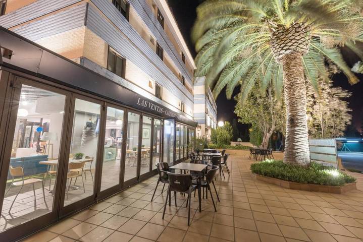 Hôtel pour 10 personnes, avec terrasse et jacuzzi ainsi que piscine et jardin à Saragosse - 3