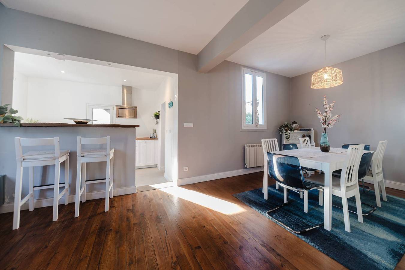 Capbreton.Villa Moana pour 10 personnes. Piscine chauffée et Jacuzzi- Wifi gratuit in Capbreton, Côte d’Argent