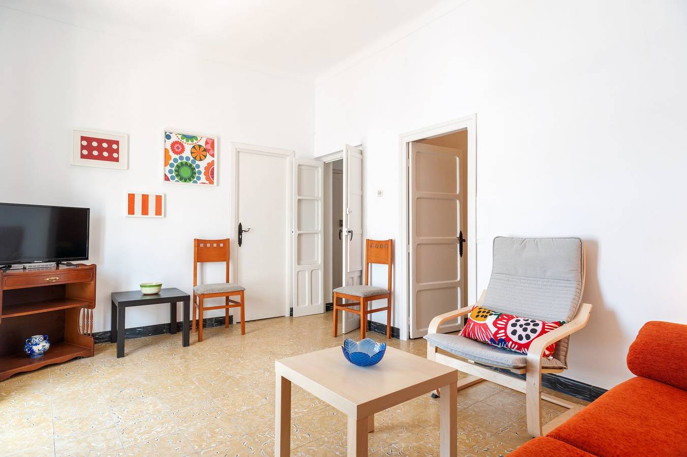Apartamento entero, Apartamento "Nicolas" Para Familias En El Centro Historico Cerca De La Playa Con Terraza Y Wi-Fi in Conil de la Frontera, Costa de la Luz
