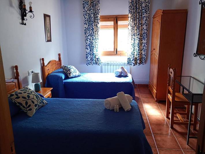 Casa rural para 5 personas en Hornos - 2