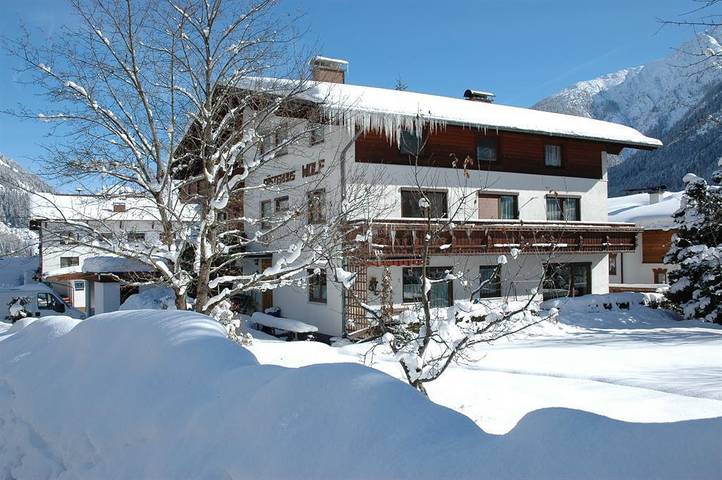 Ferienwohnung für 3 Personen, mit Balkon im Lechtal - 2