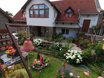 Gîte pour 4 personnes, avec terrasse à Tihany