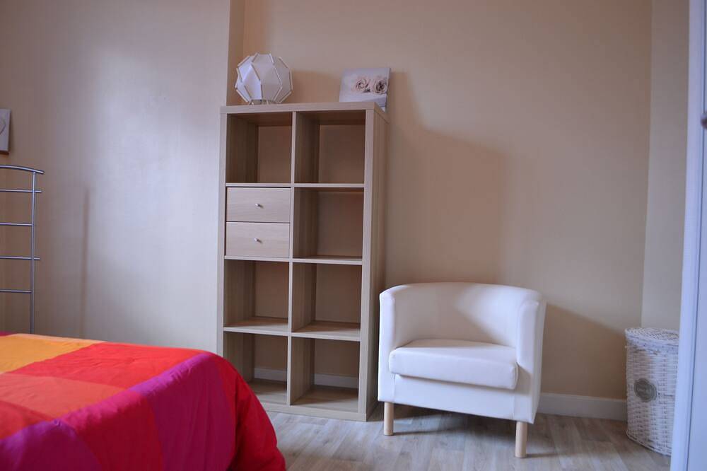 Entire apartment, Vichy Coeur de Ville - Spa treatments and stays in Vichy, Vichy region