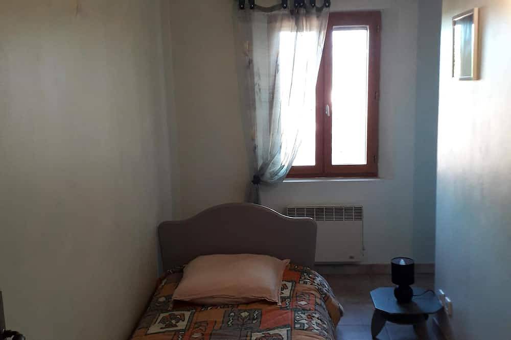 Maison de village au cœur de la Provence Verte, département du Var in La Celle (Var), Région de Brignoles