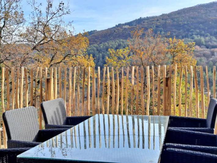 Location de vacances pour 8 personnes, avec Terrasse ainsi que Jardin et Vue à Le Bar-sur-Loup