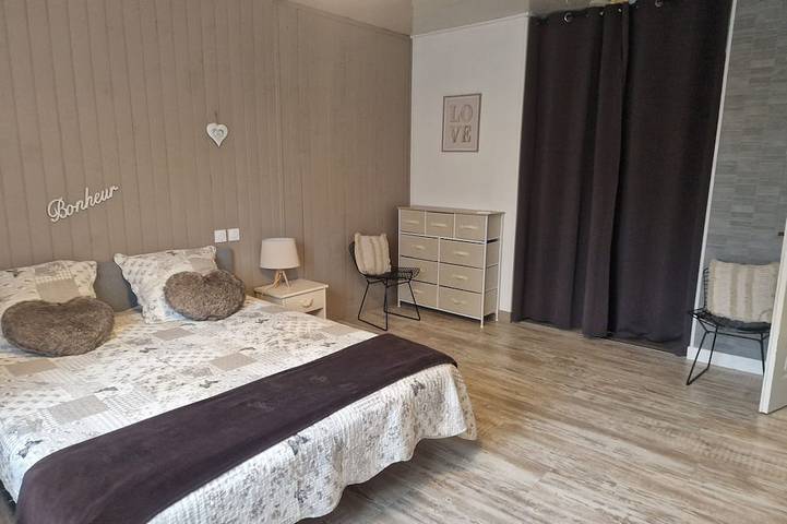 Location de vacances pour 10 personnes, avec balcon et jardin à Guchen - 4