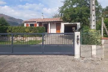 Villa pour 4 personnes, avec jardin, animaux acceptés dans les Hautes-Pyrénées