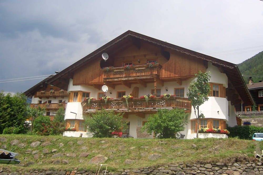 Ganze Wohnung, Rotenkogel 1 - Gratzhof - Kals in Kals am Großglockner, Osttirol