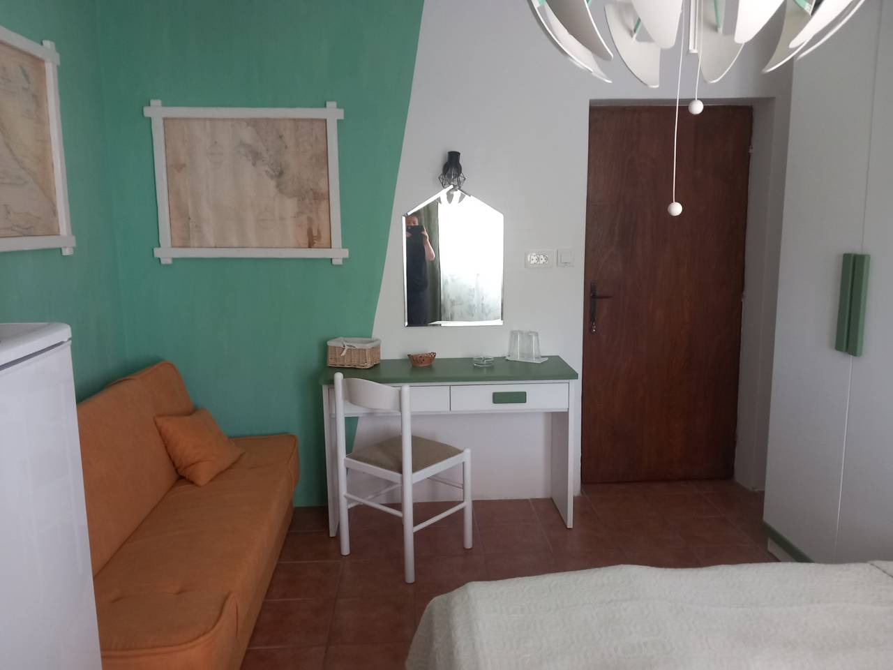 Albergo a gestione familiare per 3 persone con vista oceano in Supetarska Draga, Rab
