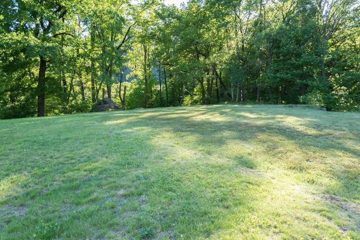 Camping pour 4 personnes, avec jardin et terrasse en Suisse - 3