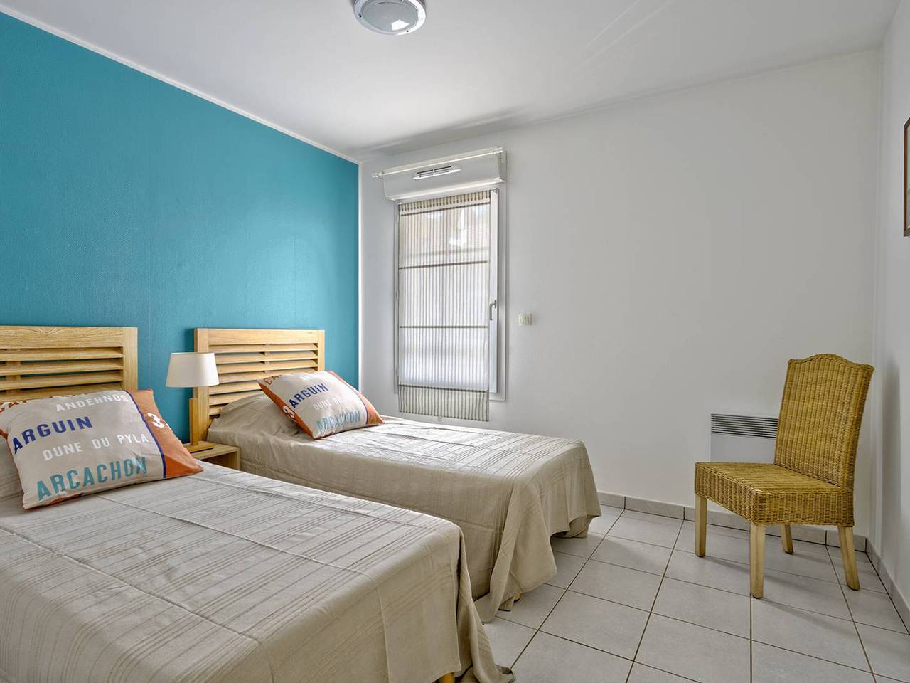 Appartement entier, T3 Confortable à Arcachon Centre avec Loggia, Parking et Clim, à 400m de la Plage! in Arcachon, Région d'Arcachon