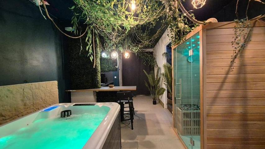 Apartamento de vacaciones para 2 personas, con sauna y terraza además de jacuzzi y jardín - 1