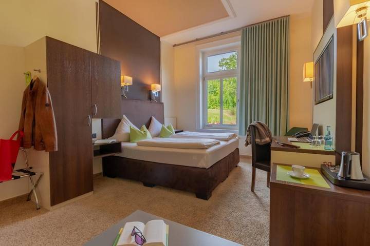 Hotel für 3 Personen, mit Terrasse und Garten