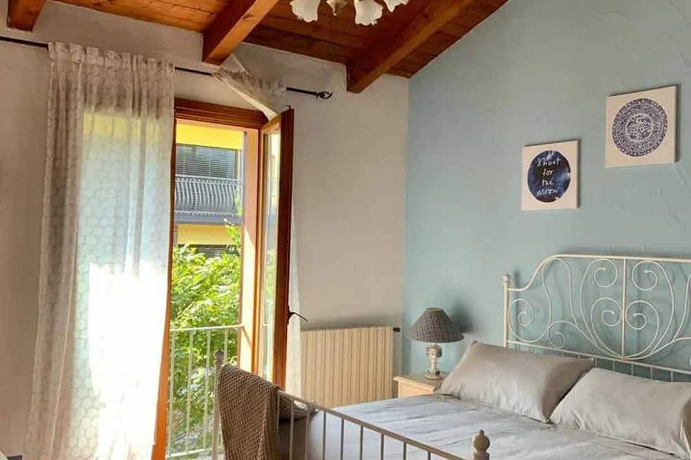 Ganze Wohnung, Homerez - Wohnung in Lavena Ponte Tresa in Lavena Ponte Tresa, Luganer See (Lombardei)