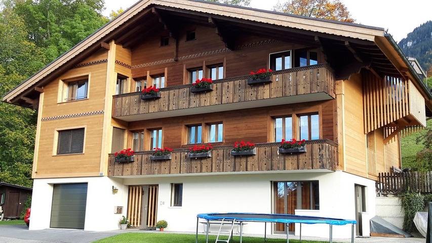 Ferienwohnung für 4 Personen, mit Balkon, kinderfreundlich in Reichenbach im Kandertal