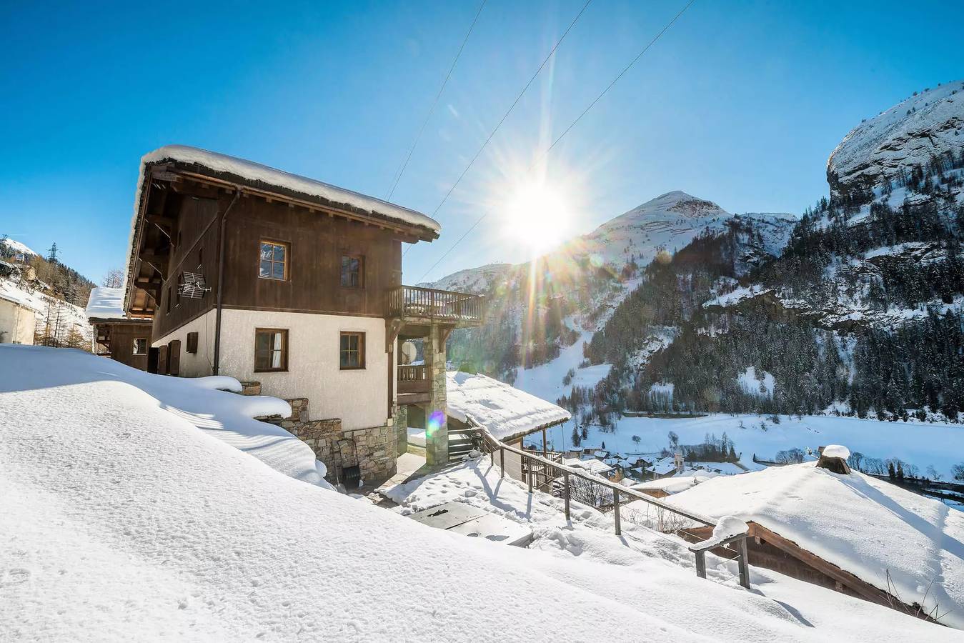 Chalet - 129m2 - 6 chambres, 6 salles de bain  in Tignes, Massif du Ruitor