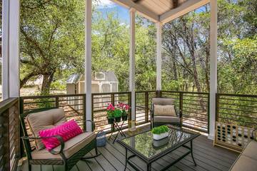 Cabin for 5 Guests in Lake Travis, Travis County, Picture 4