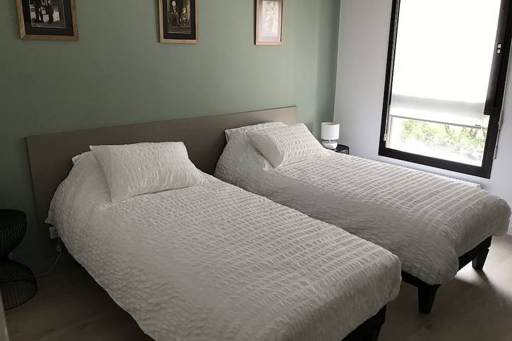 Appartement entier, Evian Centre Ville - Vue Lac in Évian-les-Bains, Région de Thonon-les-Bains