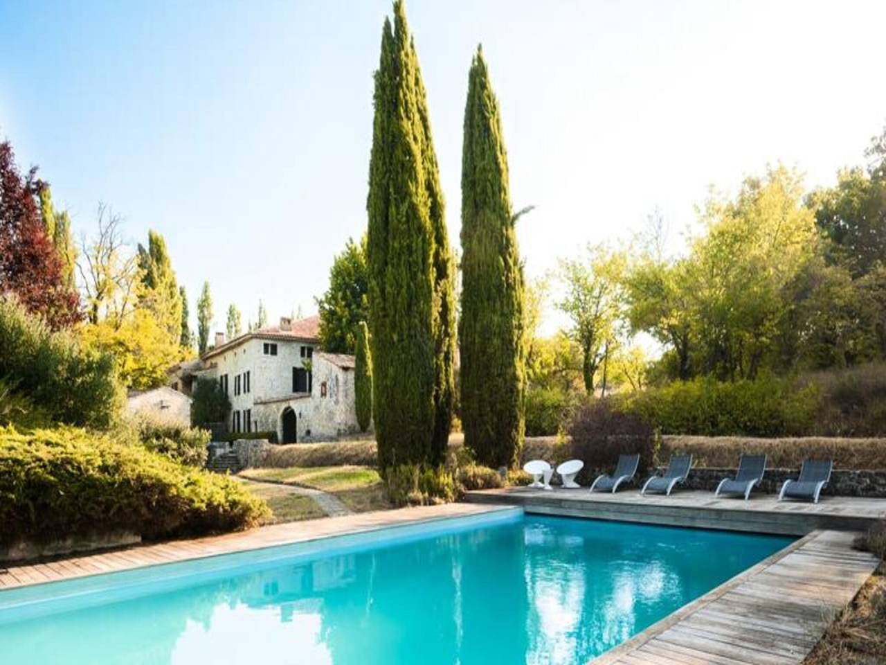 Appartement entier, Maison à Reillanne avec piscine et nature in Reillanne, Parc naturel régional du Luberon