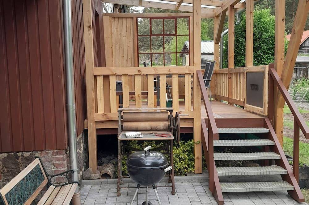 Ganze Wohnung, Family apartment directly at the playground with terrace in Godendorf, Mecklenburg-Strelitz
