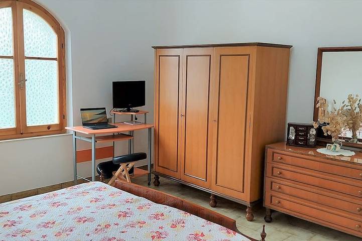 Location de vacances pour 6 personnes, avec jardin et balcon, animaux acceptés à Fluminimaggiore - 4