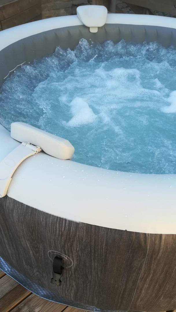 Gîte pour 2 personnes, avec Jacuzzi et Terrasse à Laure-Minervois - 3