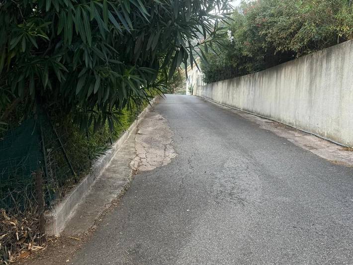 Chambre d’hôte pour 2 personnes, avec vue ainsi que piscine et jardin en Corse - 4