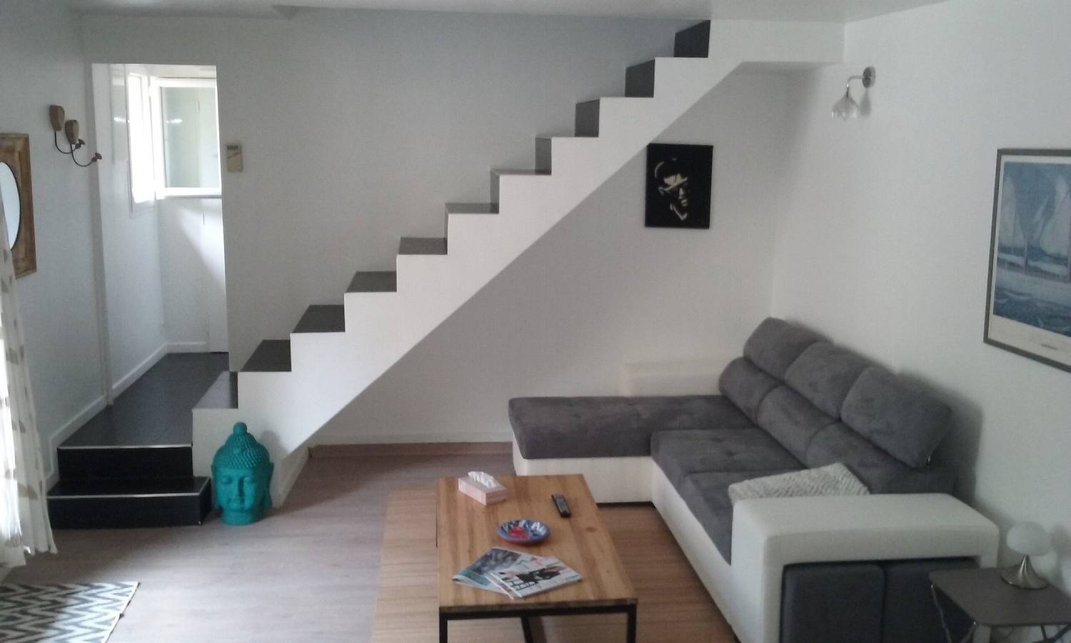 Charming 64 m² House with Large Pool and Palm Trees in Marseille, Marseille Området